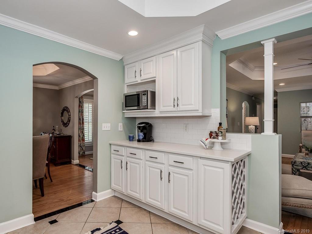 3023 Robin Road Charlotte, NC 28211 - Photo 10 of 33 Gallery Image 10