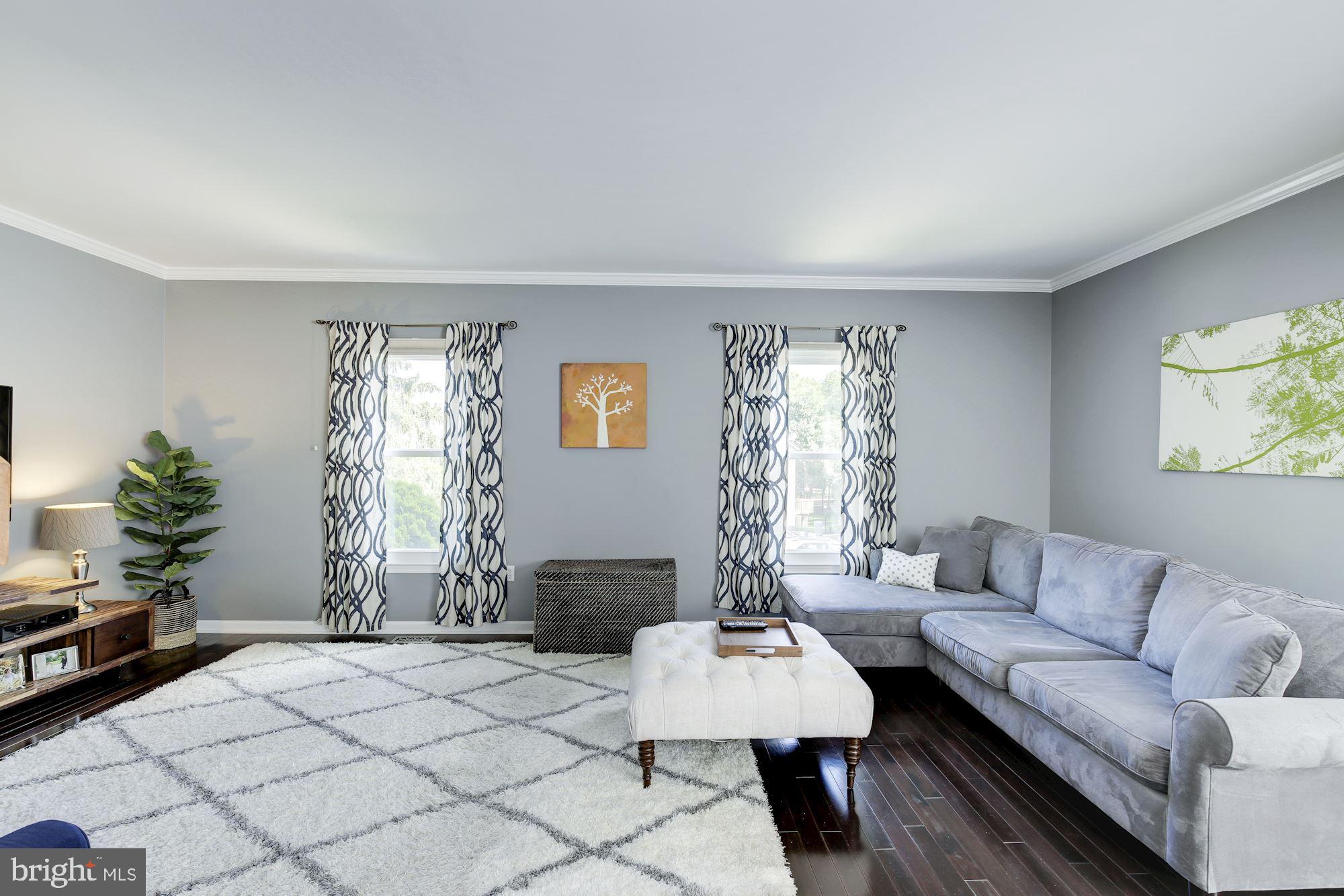 10900 Pebble Run Drive Silver Spring, MD 20902 - Photo 6 of 29 Gallery Image 6