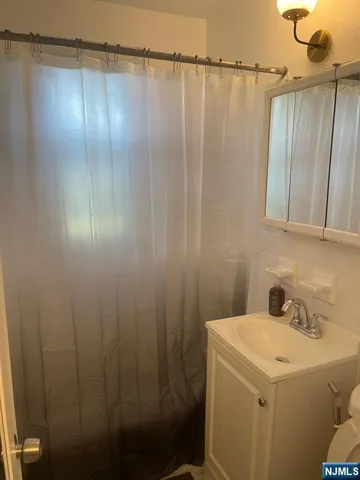 $610,000 | 88 Fournier Crescent, Elmwood Park, NJ 07407