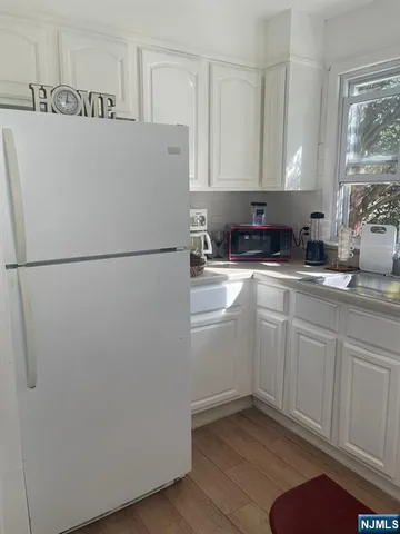 $610,000 | 88 Fournier Crescent, Elmwood Park, NJ 07407