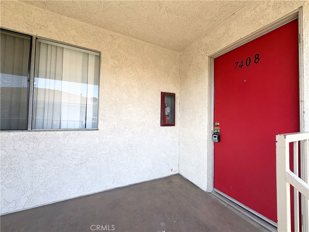 7404 Napa Court Rancho Cucamonga, CA 91730 - Photo 2 of 12