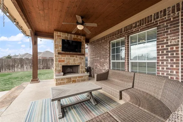 $699,900 | 1533 Diamond Back Lane, Fort Worth, TX 76052