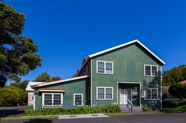 65-1231 Opelo Road, Unit 5 Kamuela, HI 96743 - Photo 1 of 7 a front view of a house with a yard