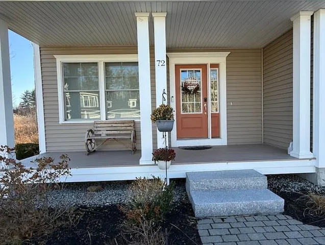 $729,000 | 72 Stewart Drive, Scarborough, ME 04074