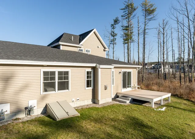 $729,000 | 72 Stewart Drive, Scarborough, ME 04074