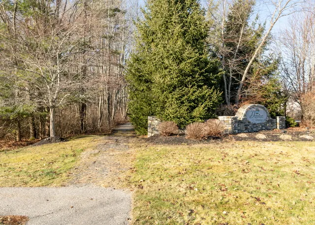 $729,000 | 72 Stewart Drive, Scarborough, ME 04074