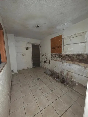 a view of a storage & utility room