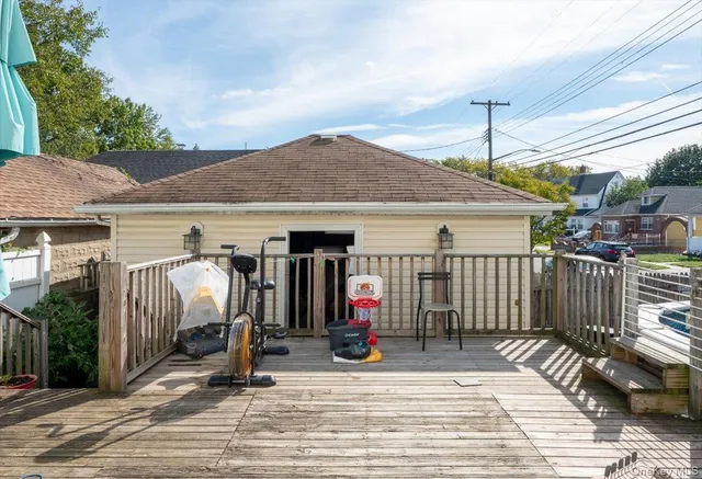 $899,000 | 88-19 247th Street | Bellerose