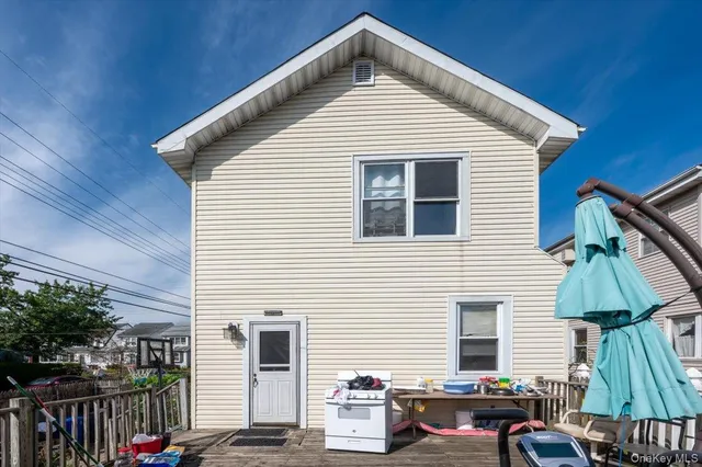 $899,000 | 88-19 247th Street | Bellerose