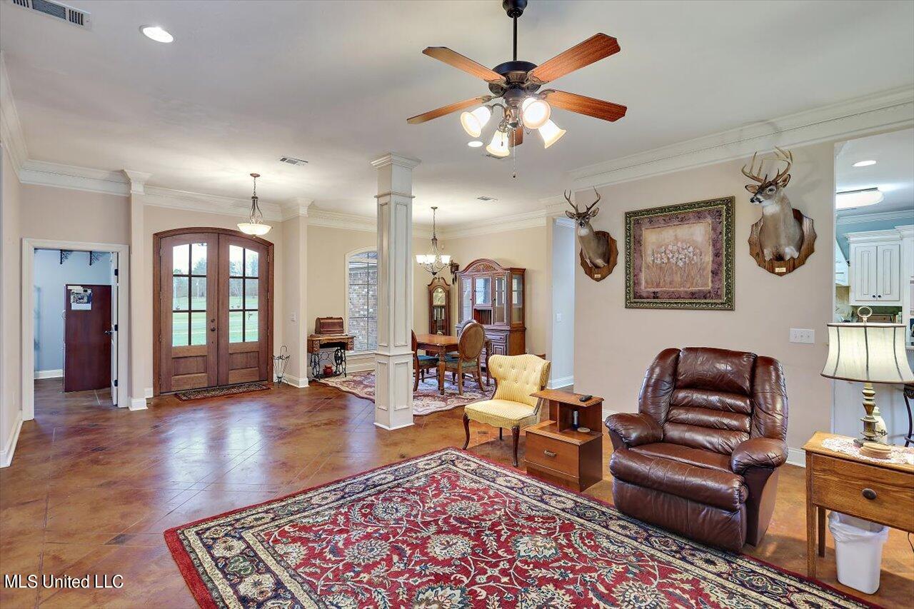 505 White Oak Road Florence, MS 39073 - Photo 8 of 46 09-505 White Oak Rd