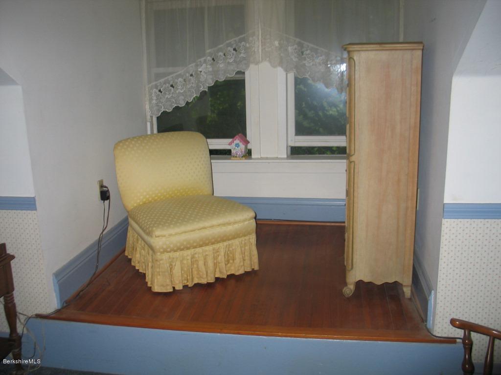 352 North Hoosac Road Williamstown, MA 01267 - Photo 10 of 12 Bedroom 2-2