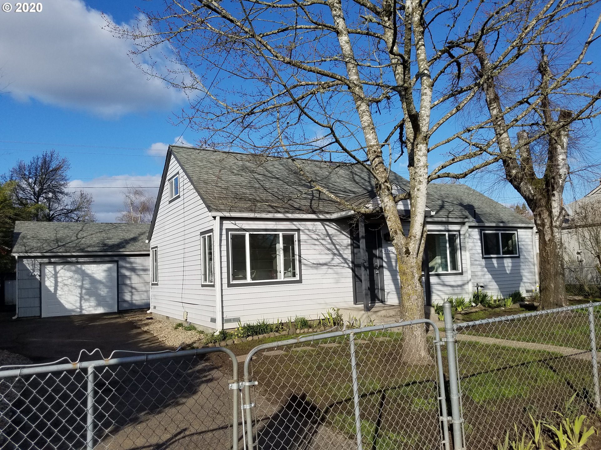 2720 E Street Springfield, OR 97477 - Photo 1 of 22