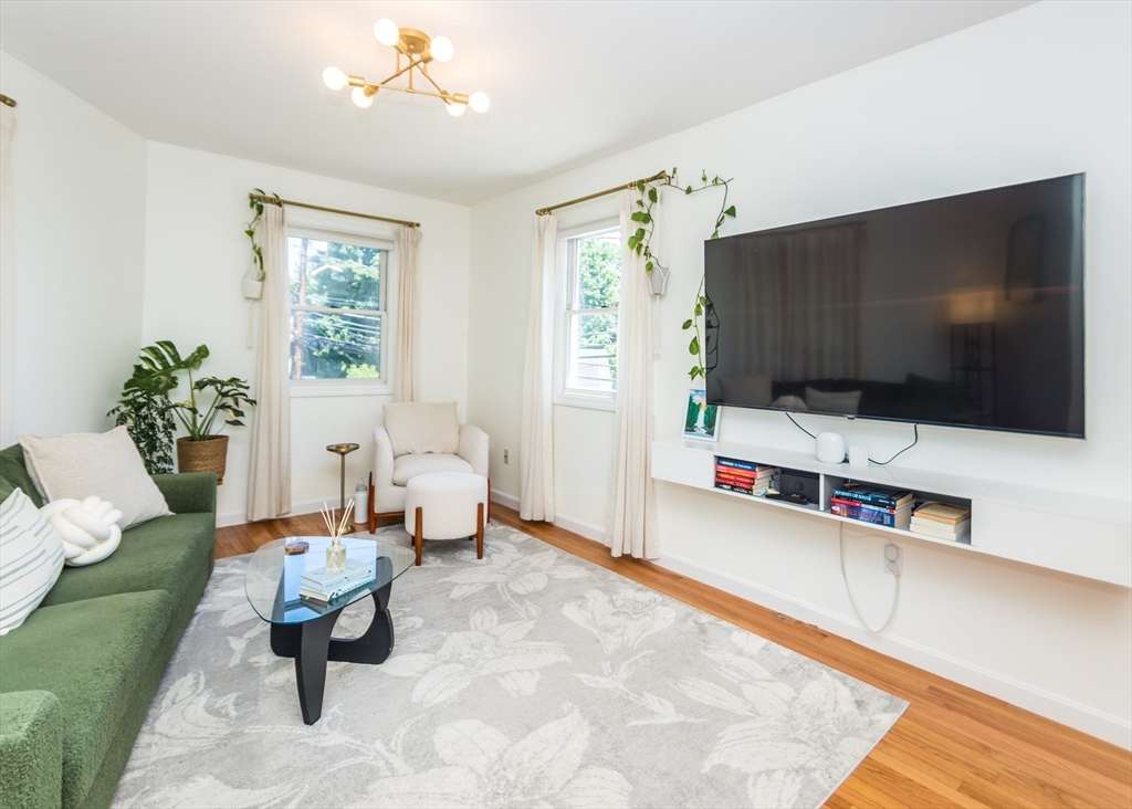 3 Mt Walley Road Waltham, MA 02451 - Photo 11 of 27