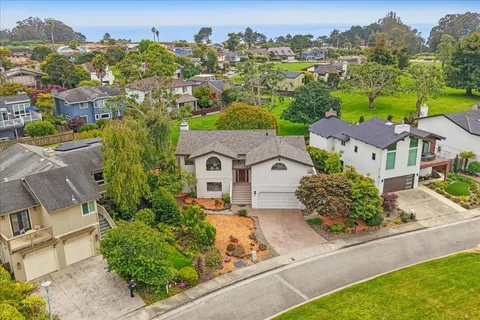 $1,990,000 | 206 Vía Lantana, Aptos, CA 95003