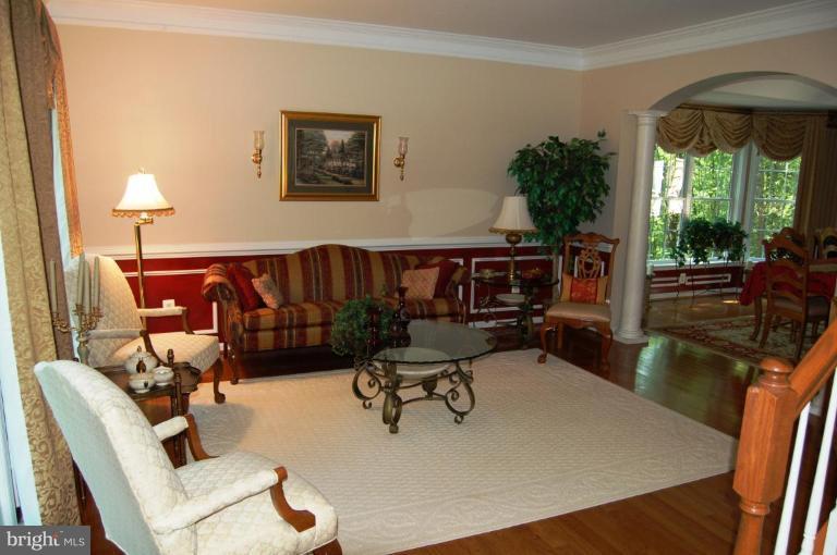 2726 Regester Farm Road Forest Hill, MD 21050 - Photo 3 of 30 Living Room