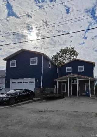 $450,000 | 3481 South County Road 210, Knox, IN 46534