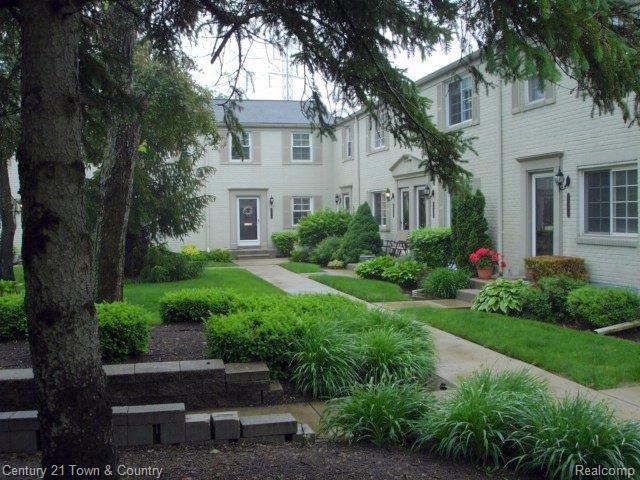 1664 Graefield Road Birmingham, MI 48009 - Photo 2 of 15 Residential Complex