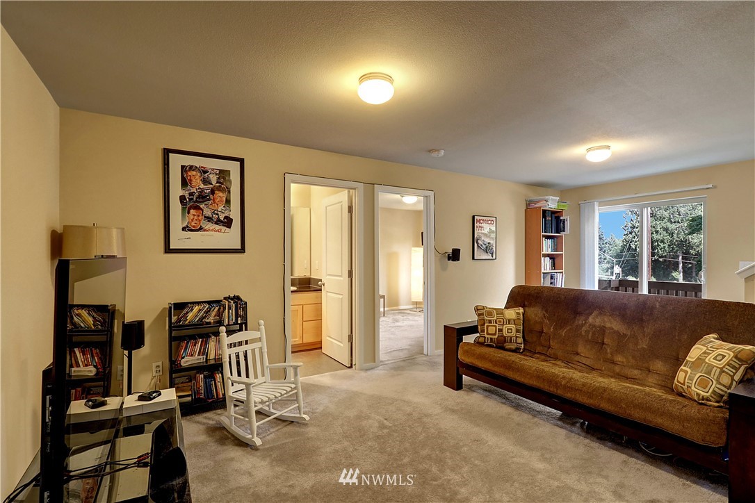 16401 2nd Park Southeast Bothell, WA 98012 - Photo 13 of 25 Gallery Image 13