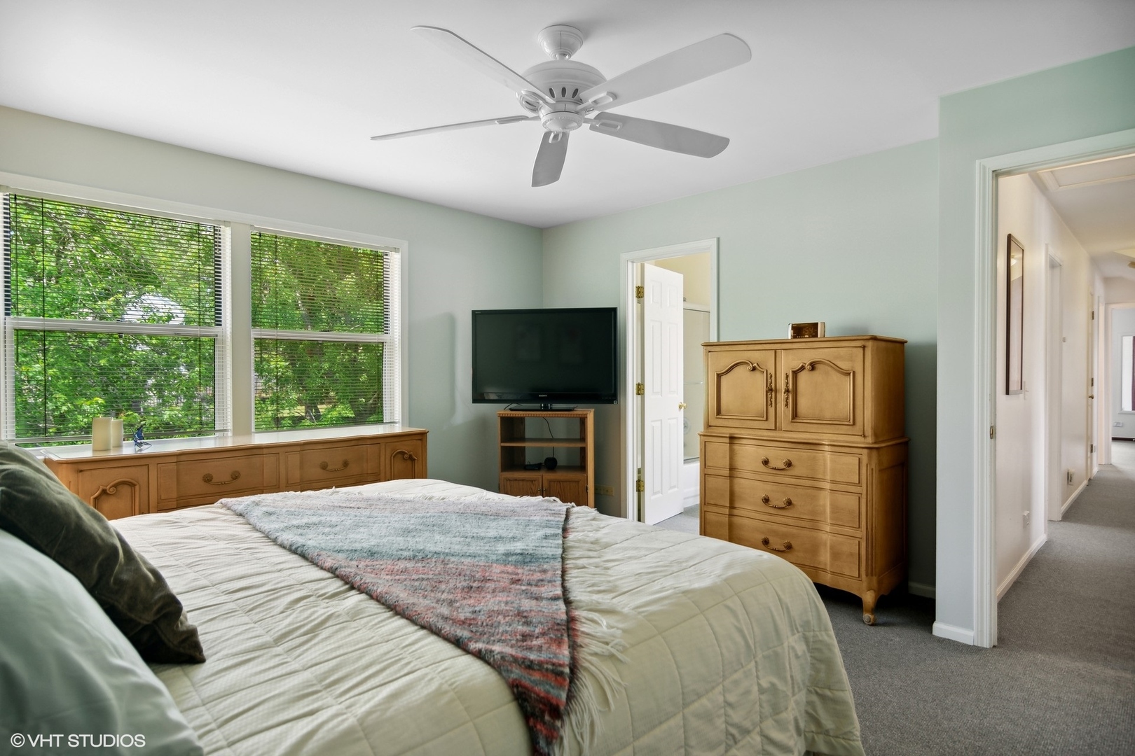 1125 Bristol Trail Road Lake Zurich, IL 60047 - Photo 14 of 26 Gallery Image 14