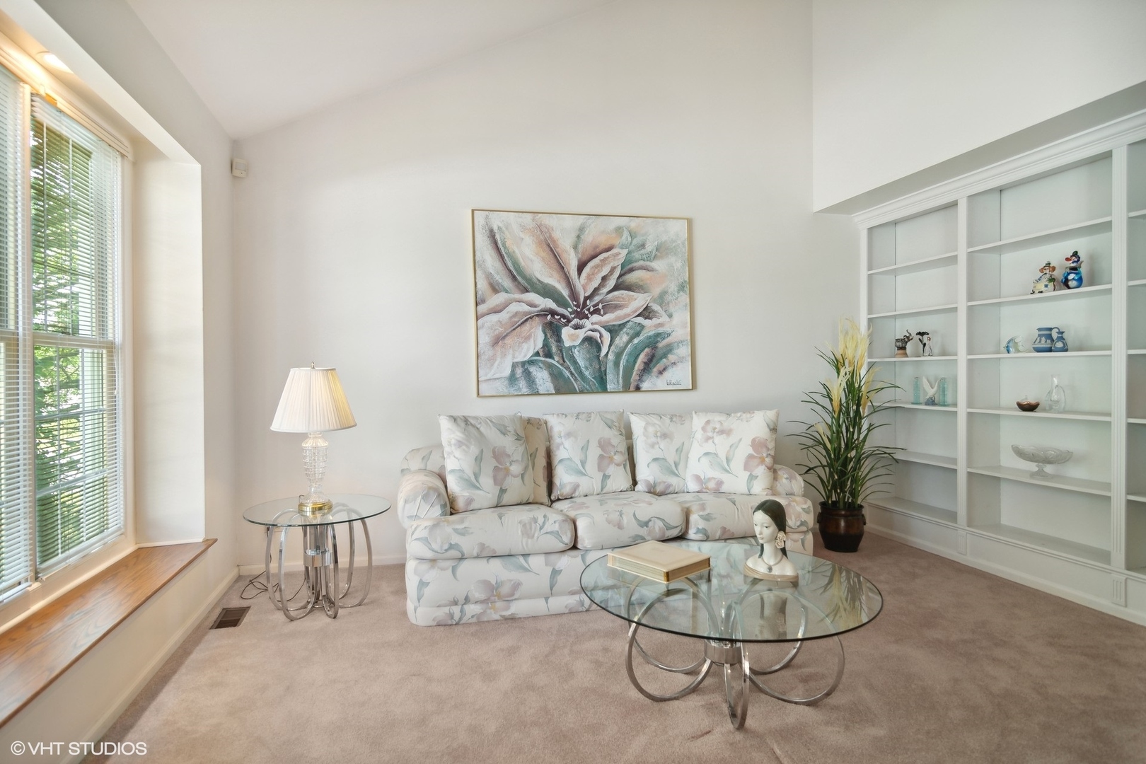 1125 Bristol Trail Road Lake Zurich, IL 60047 - Photo 3 of 26 Gallery Image 3