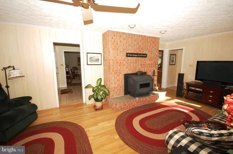 7037 Long View Road Columbia, MD 21044 - Photo 21 of 24 Family Room