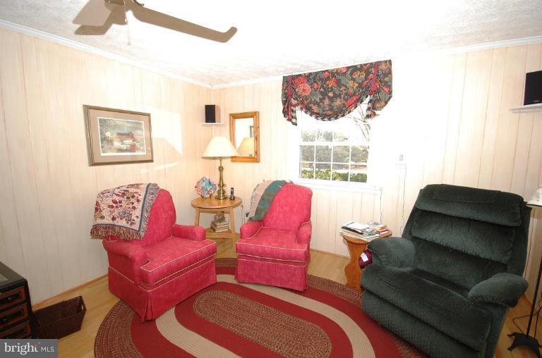 7037 Long View Road Columbia, MD 21044 - Photo 6 of 24 Family Room #2