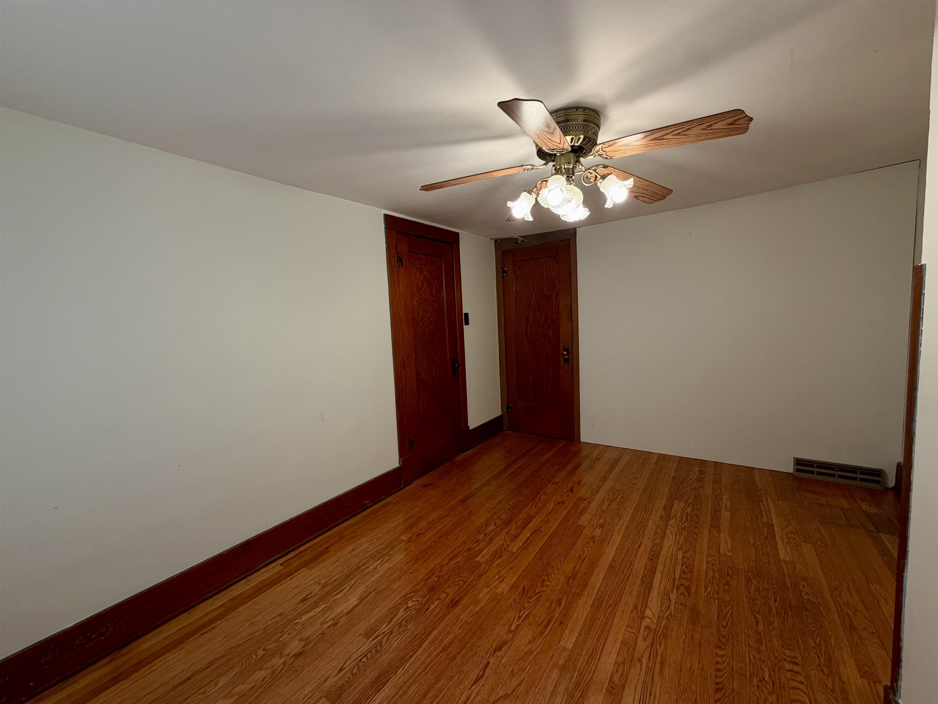 109 East Rapp Street Mount Carroll, IL 61053 - Photo 22 of 32 Gallery Image 22