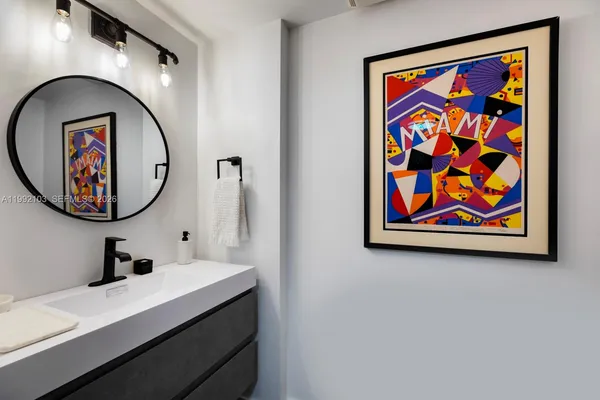 $4,300 | 3339 Virginia Street, Unit 311, Miami, FL 33133