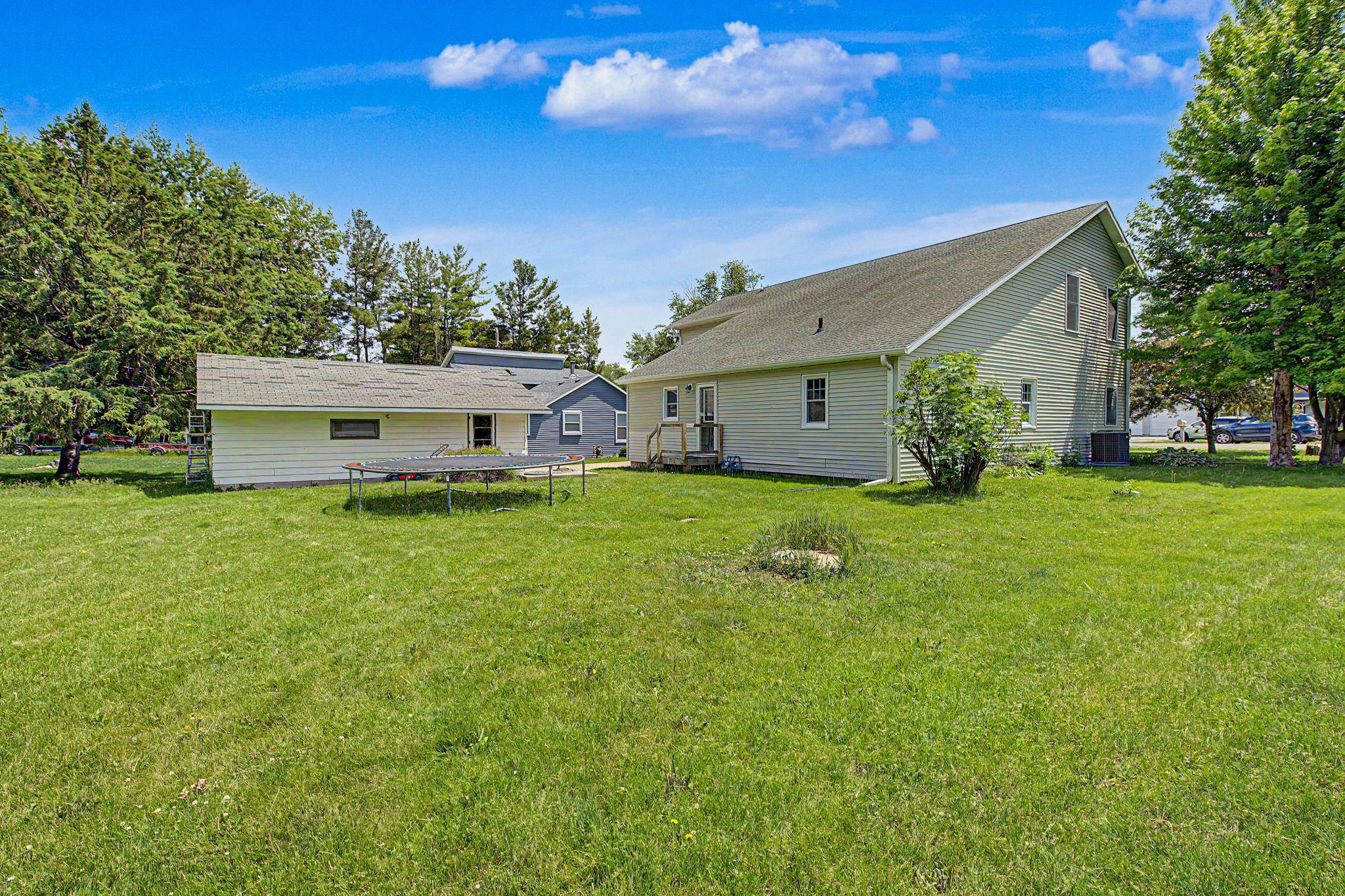 2128 Lancaster Heights Road Freeport, IL 61032 - Photo 29 of 32