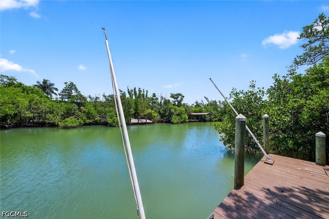 6120 Henderson Road Sanibel, FL 33957 - Photo 43 of 49