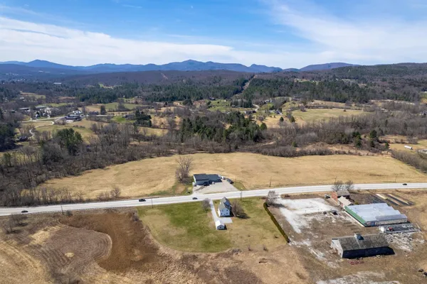 $295,000 | 7 Hwy Rutland Town Vt 05701 Highway, Unit 2, Rutland, VT 05701