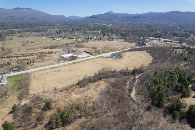 $295,000 | 7 Hwy Rutland Town Vt 05701 Highway, Unit 2, Rutland, VT 05701