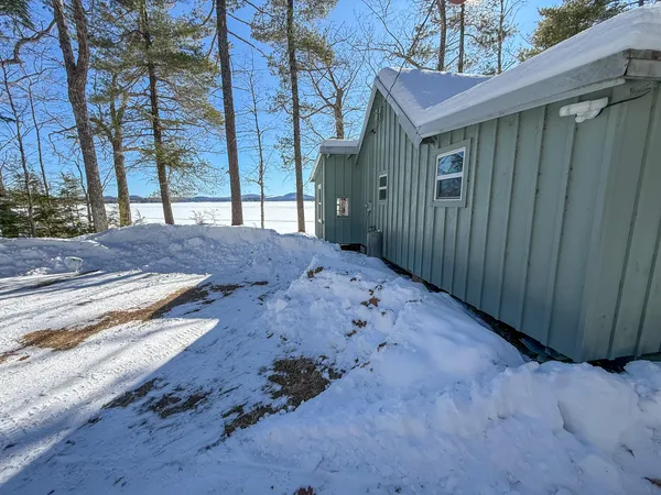 $325,000 | 36 Sunset Point Drive, Bradley, ME 04411