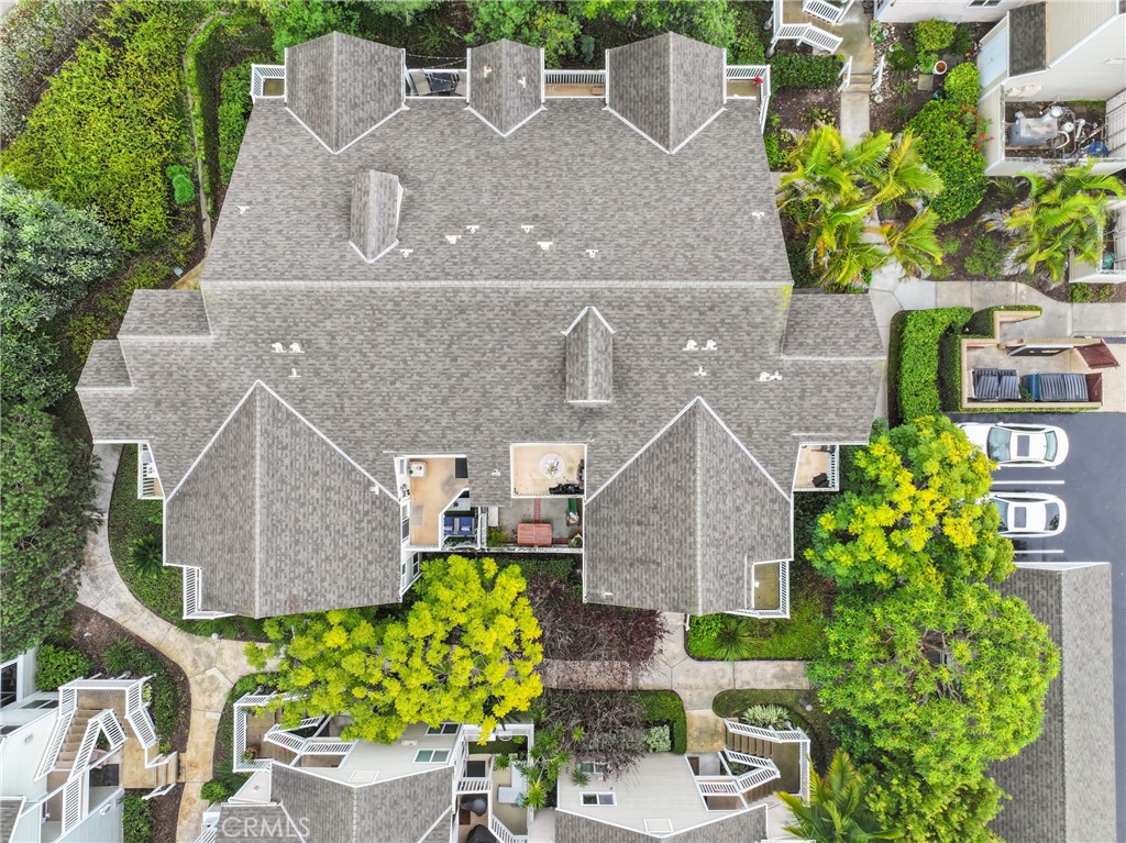 34032 Selva Road, Unit 96 Dana Point, CA 92629 - Photo 41 of 41 an aerial view of a house with a yard and garden