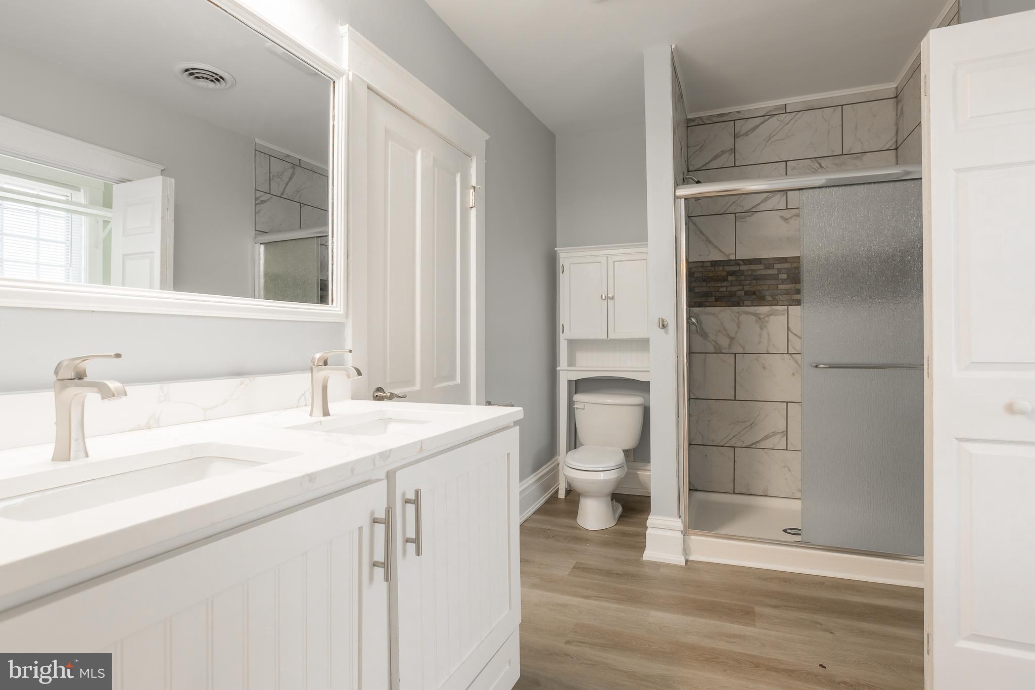 106 Delaware Avenue Bridgeville, DE 19933 - Photo 27 of 64 Primary BAth