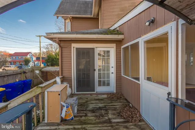 a view of a room with an entryway