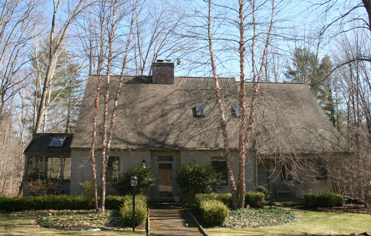 2 Sawmill Road Stockbridge, MA 01262 - Photo 16 of 22 front of house