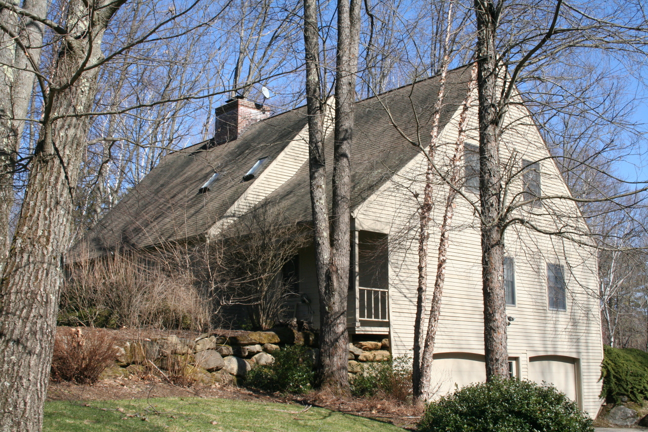 2 Sawmill Road Stockbridge, MA 01262 - Photo 17 of 22 side view