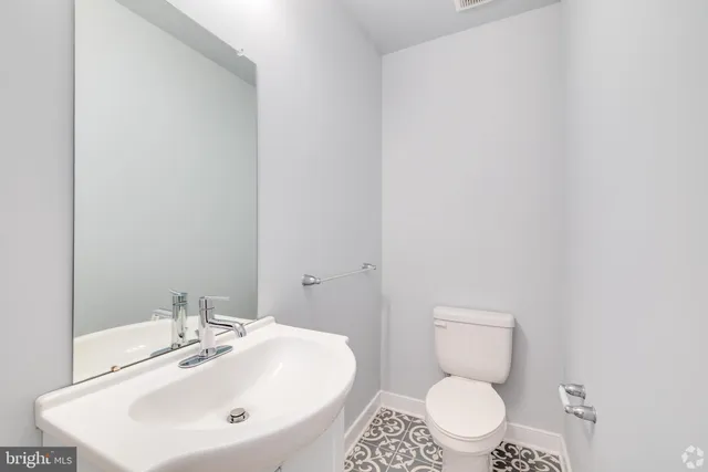 $1,950 | 6090 Drexel Road, Unit 4, Philadelphia, PA 19131