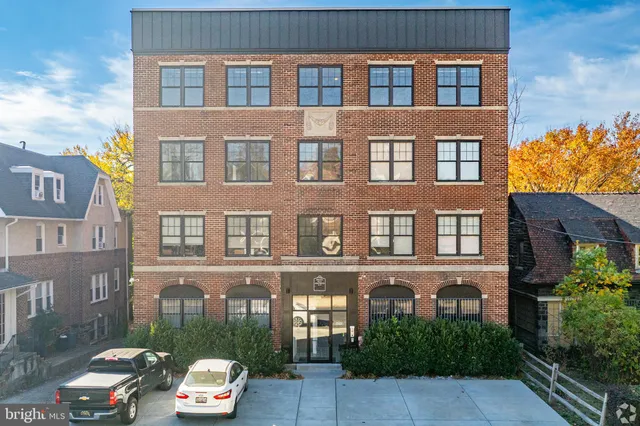 $1,950 | 6090 Drexel Road, Unit 4, Philadelphia, PA 19131