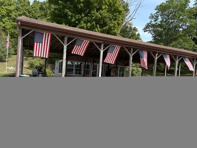 $9,900 | 519 & 520 Lake, Evart, MI 49631