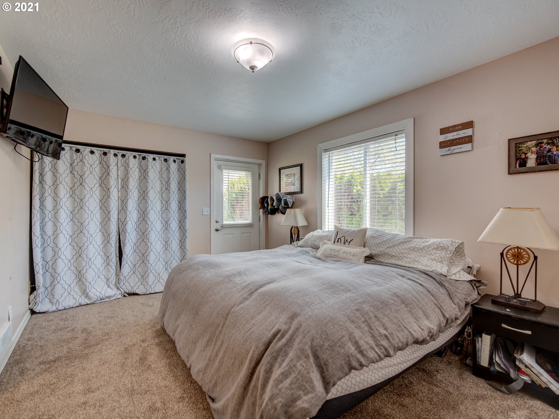 6011 Pine Ridge Place Eugene, OR 97402 - Photo 16 of 27 Gallery Image 16