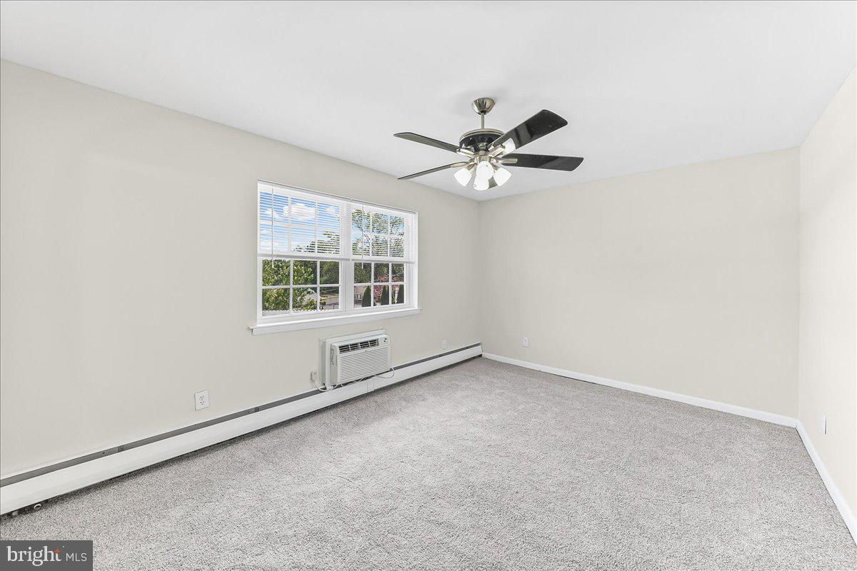 4701 Pennell Road, Unit D8 Aston, PA 19014 - Photo 15 of 25 Bedroom
