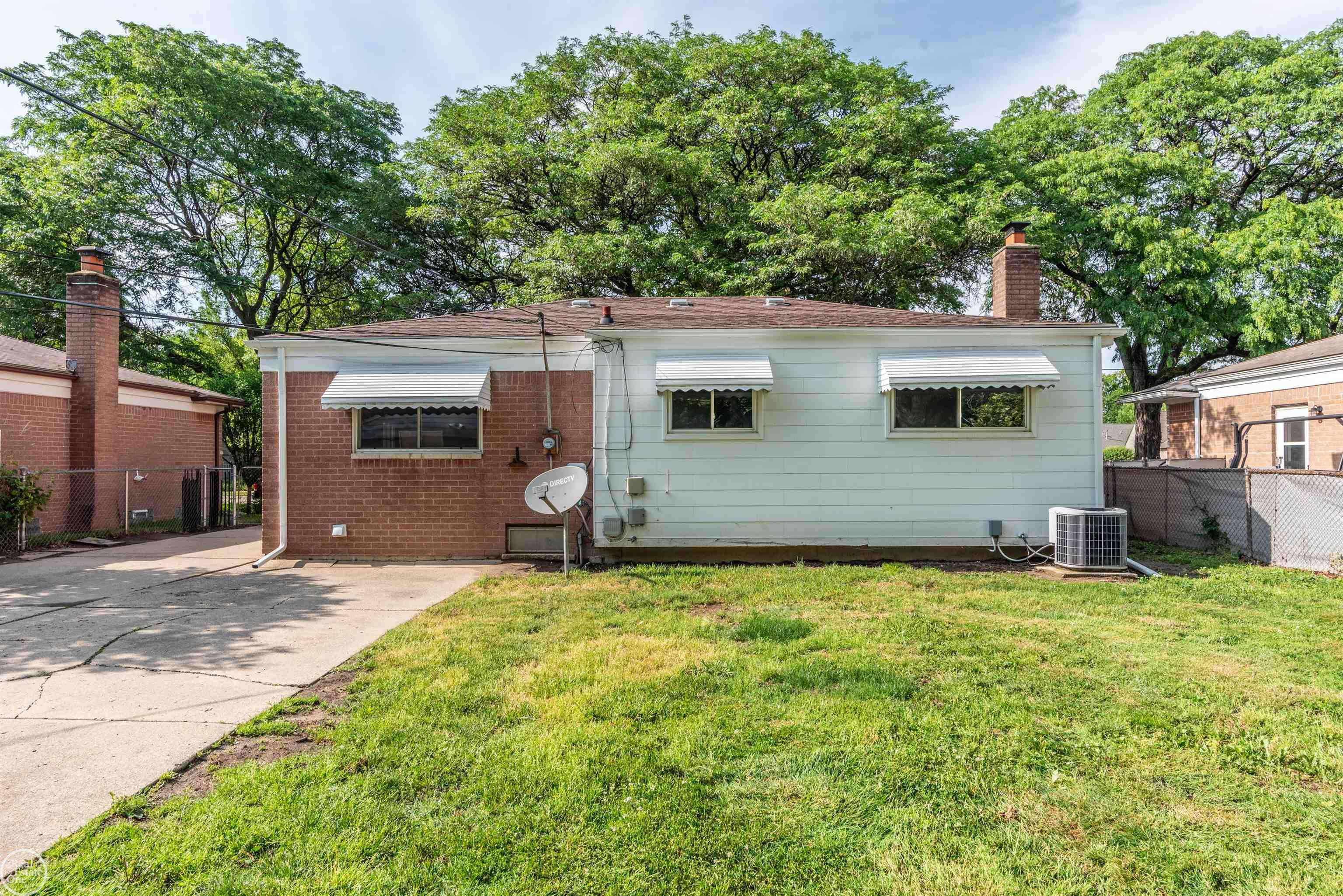 4444 Martin Road Warren, MI 48092 - Photo 24 of 27
