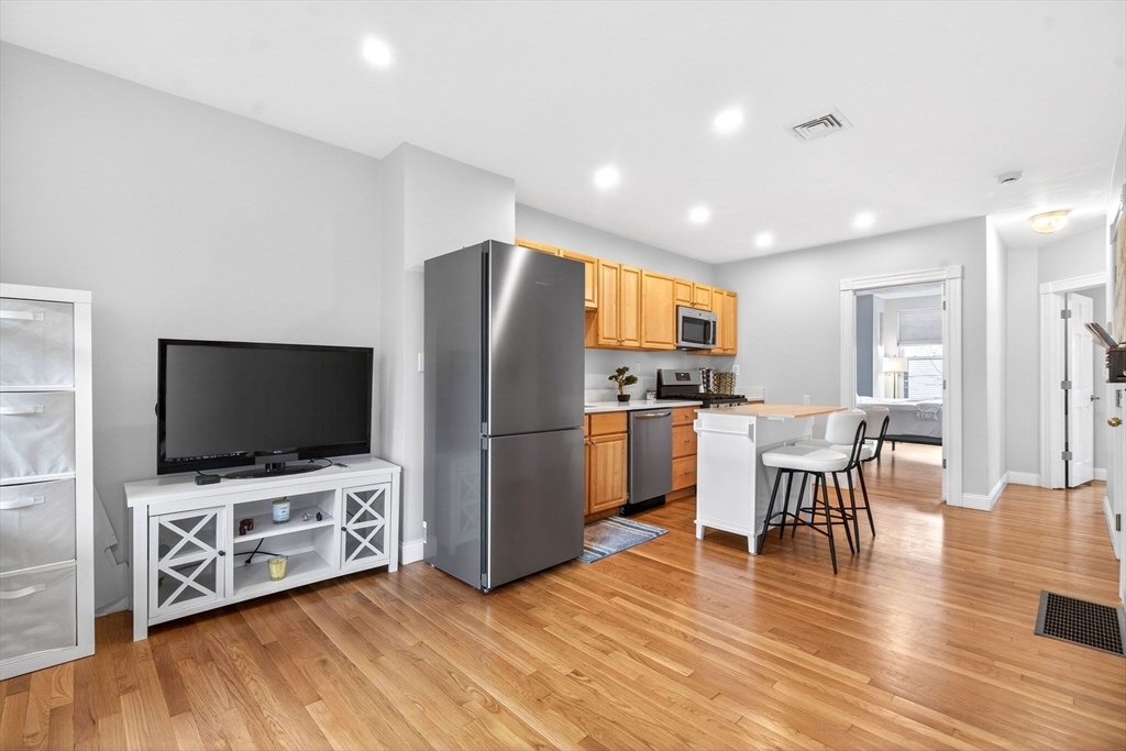 116 Trenton Street, Unit 2 Boston, MA 02128 - Photo 4 of 18