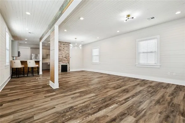 $299,000 | 410 Newton Street, Gretna, LA 70053