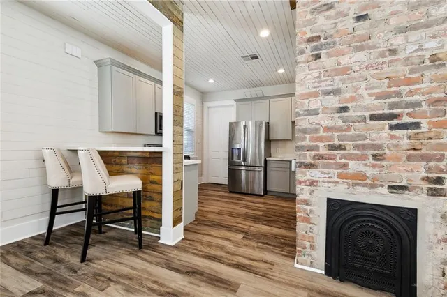 $299,000 | 410 Newton Street, Gretna, LA 70053