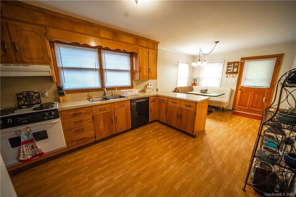 2118 Philadelphia Church Road Marshville, NC 28103 - Photo 6 of 23 Gallery Image 6