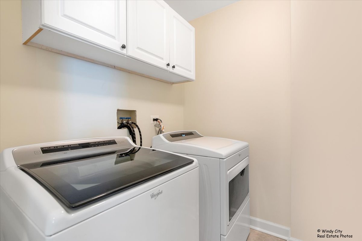 125 Chestnut Hills Circle Burr Ridge, IL 60527 - Photo 16 of 26