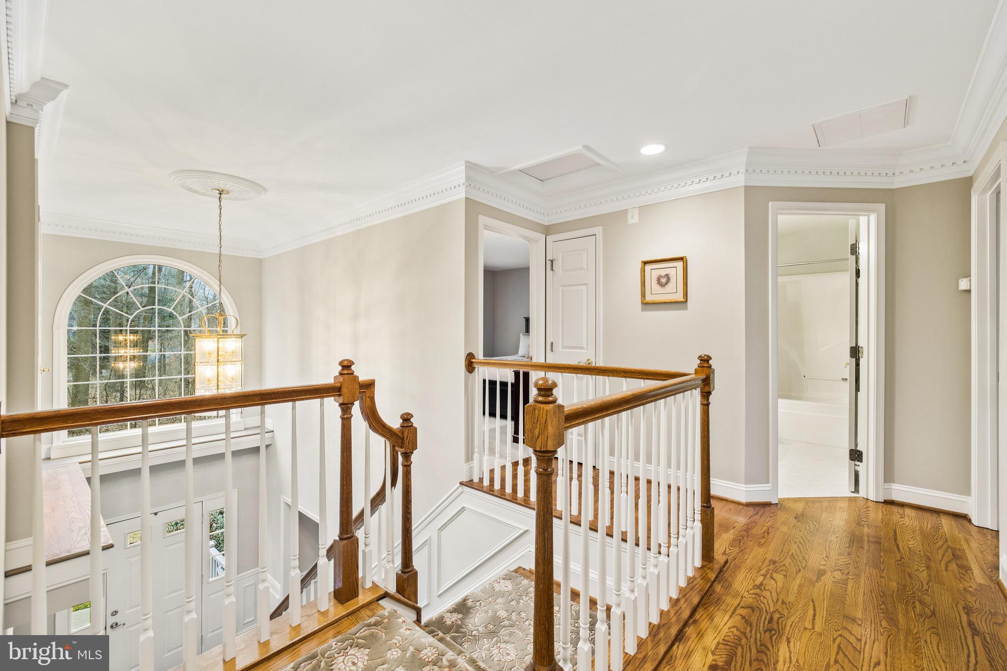 13417 Fork Road Baldwin, MD 21013 - Photo 17 of 41 Upper Level Hall